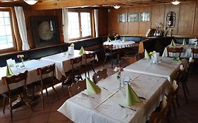 Hotel Dreikoenig & Restaurant Seegourmet