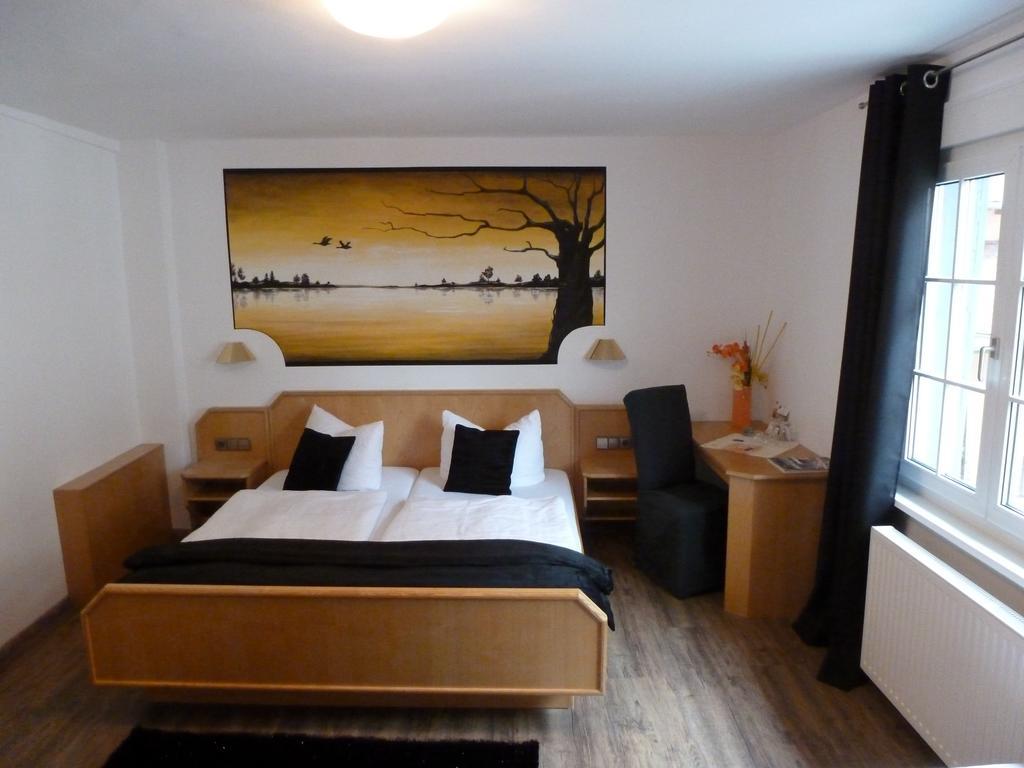 Hotel Dreikoenig & Restaurant Seegourmet Hagnau Esterno foto